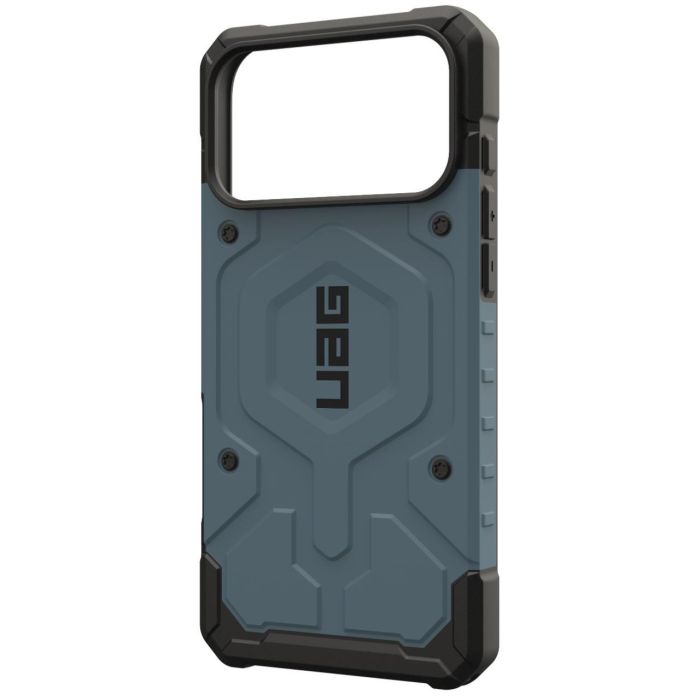 Husă UAG Pathfinder Cloud Blue, perspectivă a exteriorului albastru cu margini negre.