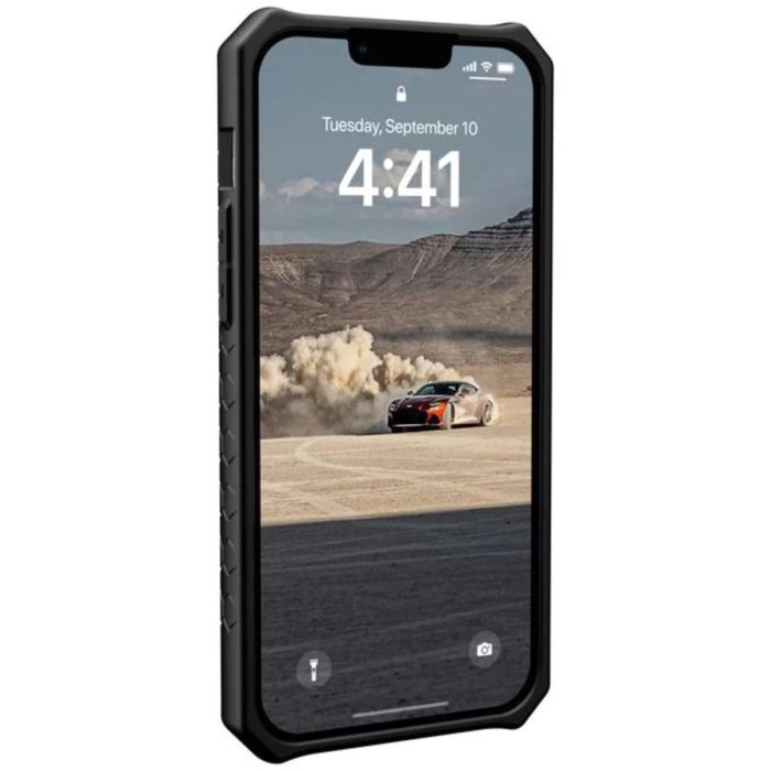 Husa iPhone 14 UAG Monarch Series Kevlar Black