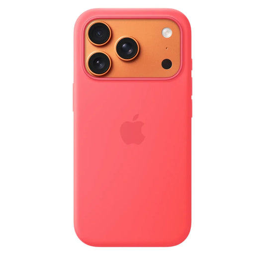 Husă roz-corai Bright Guava, vedere din spate cu telefonul montat și decupajele pentru cameră vizibile.